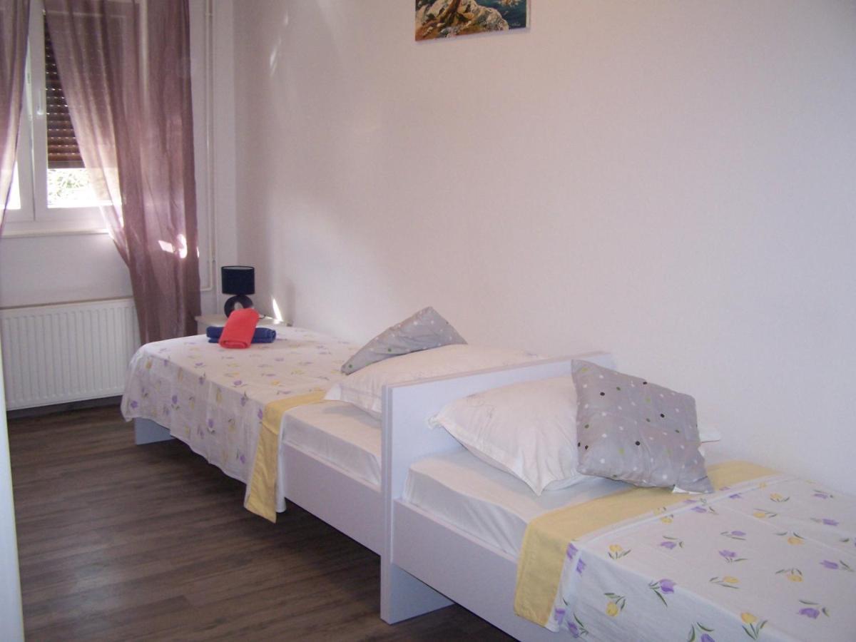 Apartments By The Sea Novalja, Pag - 18154 Zewnętrze zdjęcie